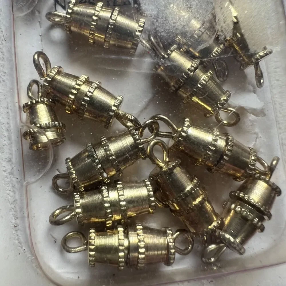 Lot of Jewelry Clasps Barrel Clasps Five Strand Tube Bar Toggle Clasp